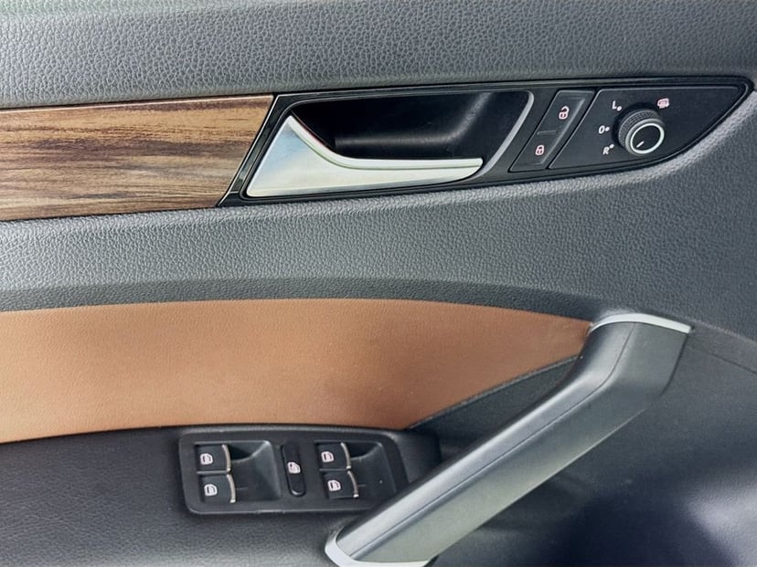2022 Volkswagen Passat - Image 21