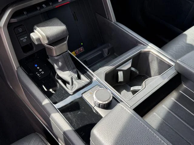2025 Toyota Tundra - Image 52