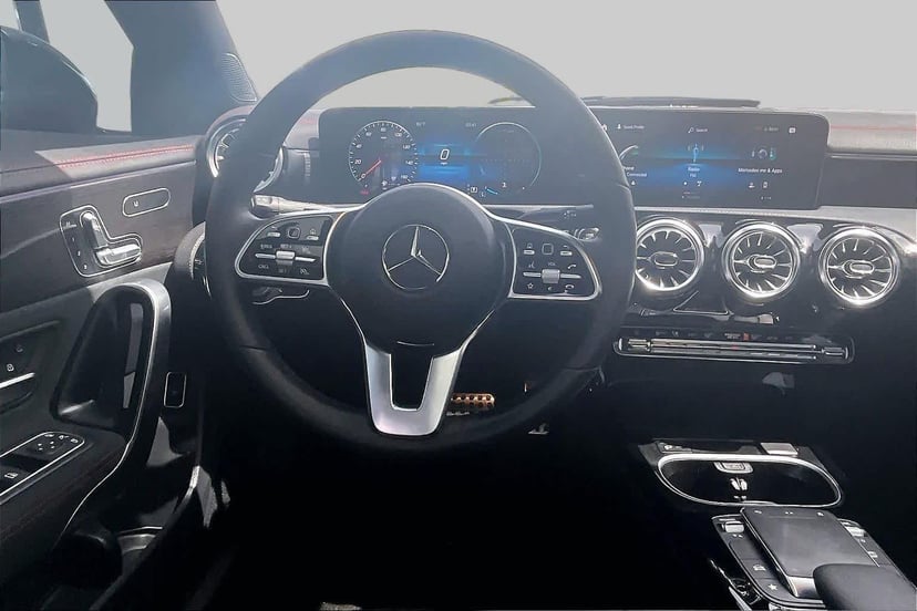 2023 Mercedes-Benz CLA 250 - Image 6