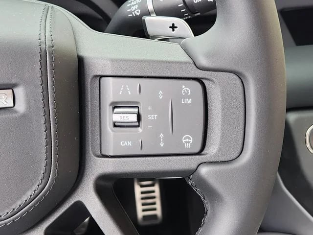 2026 Land Rover Defender 130 - Image 28