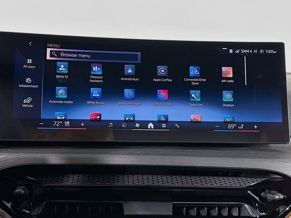 2026 BMW 3 Series - Image 11