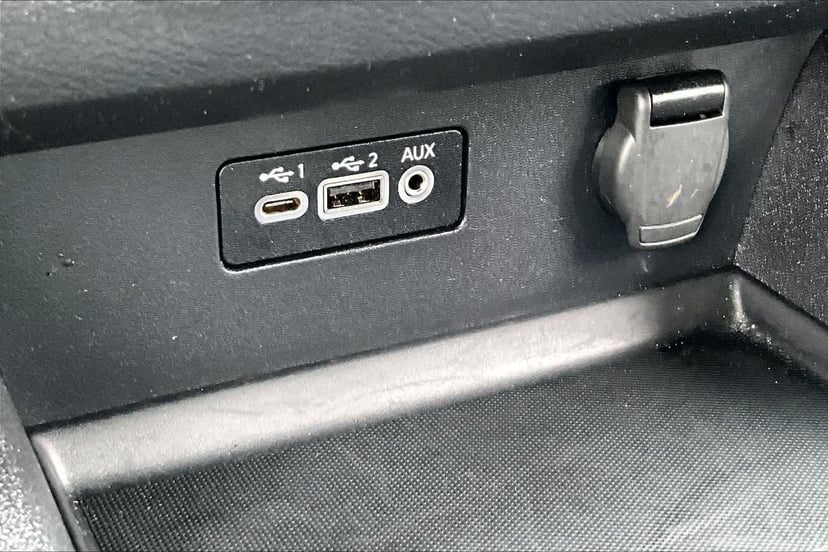 2025 Nissan Altima - Image 35