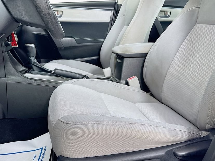 2015 Toyota Corolla - Image 22