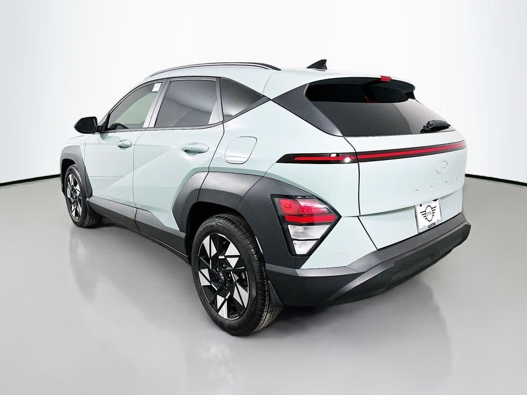 2024 HYUNDAI Kona - Image 8
