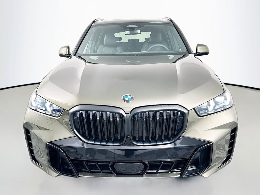 2026 BMW X5 - Image 2