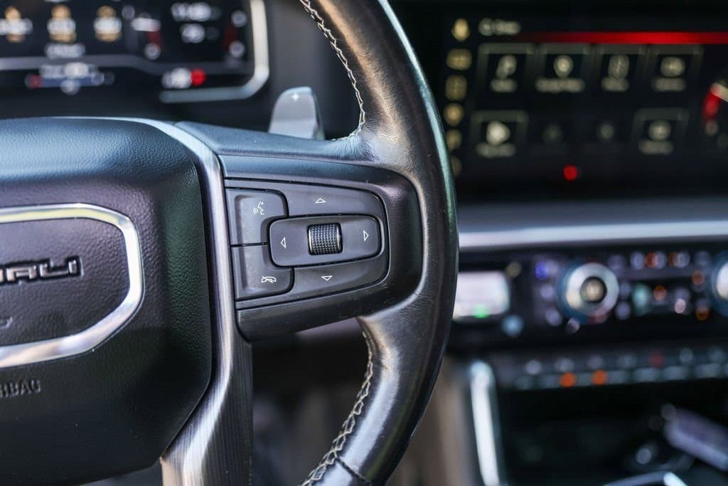 2023 GMC Sierra 1500 - Image 13