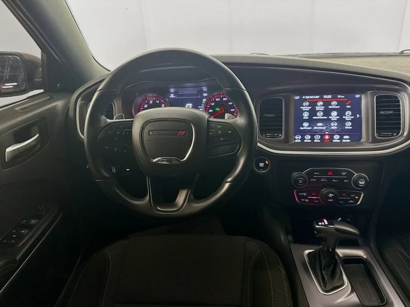 2020 Dodge Charger - Image 24