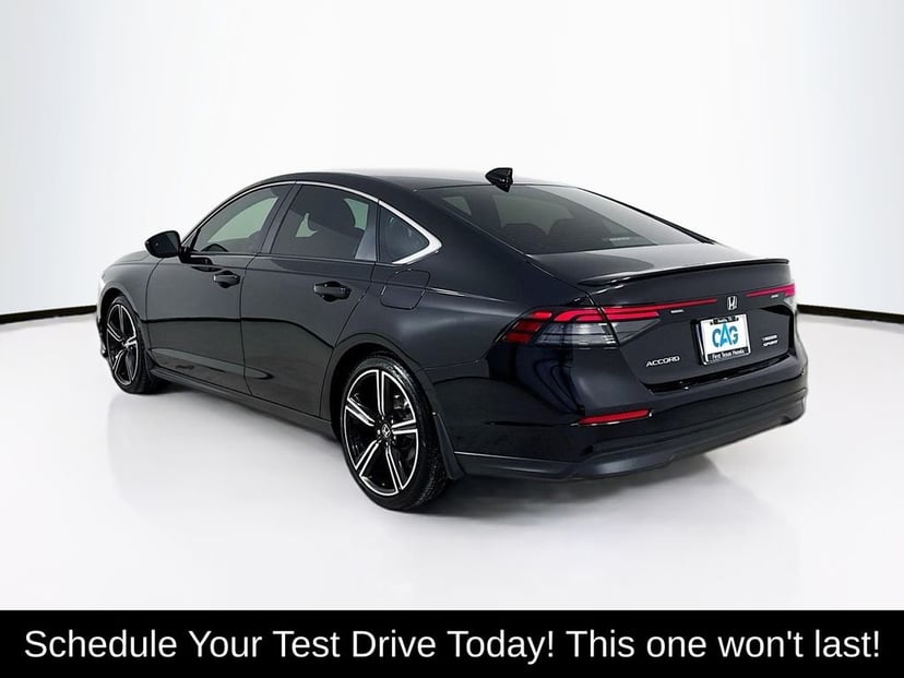 2025 Honda Accord Hybrid - Image 5