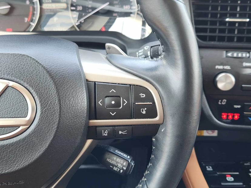 2022 Lexus RX 350 - Image 29