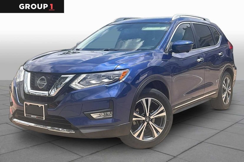 2017 Nissan Rogue - Image 1