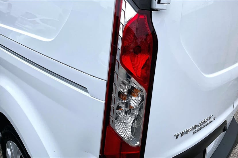 2021 Ford Transit Connect - Image 28