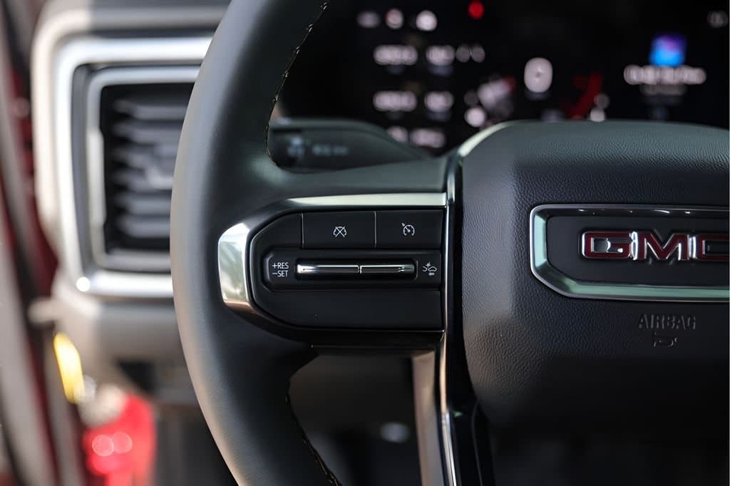 2026 GMC Canyon - Image 17