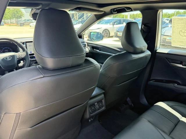 2026 Toyota Camry - Image 23