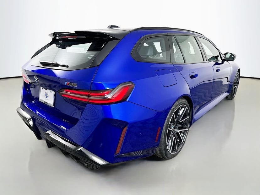 2027 BMW M5 - Image 5