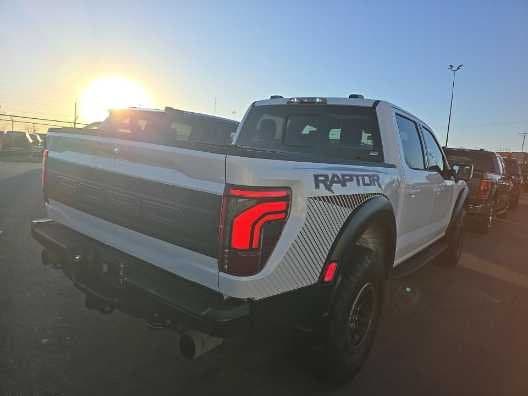 2025 Ford F-150 - Image 4