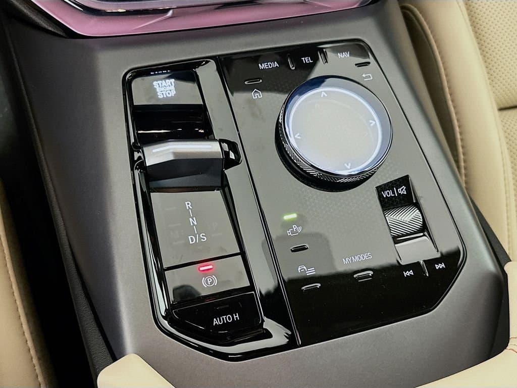 2026 BMW X3 - Image 15