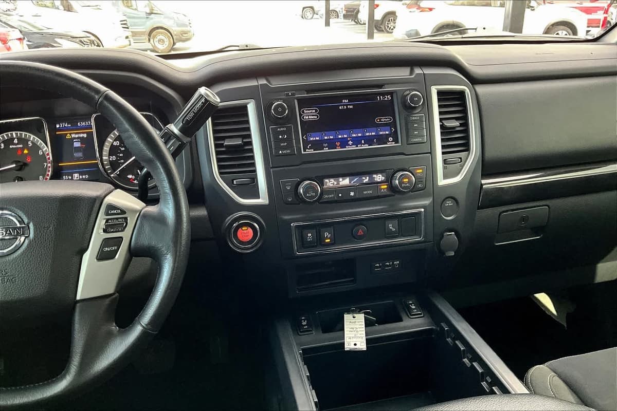 2019 Nissan Titan - Image 7