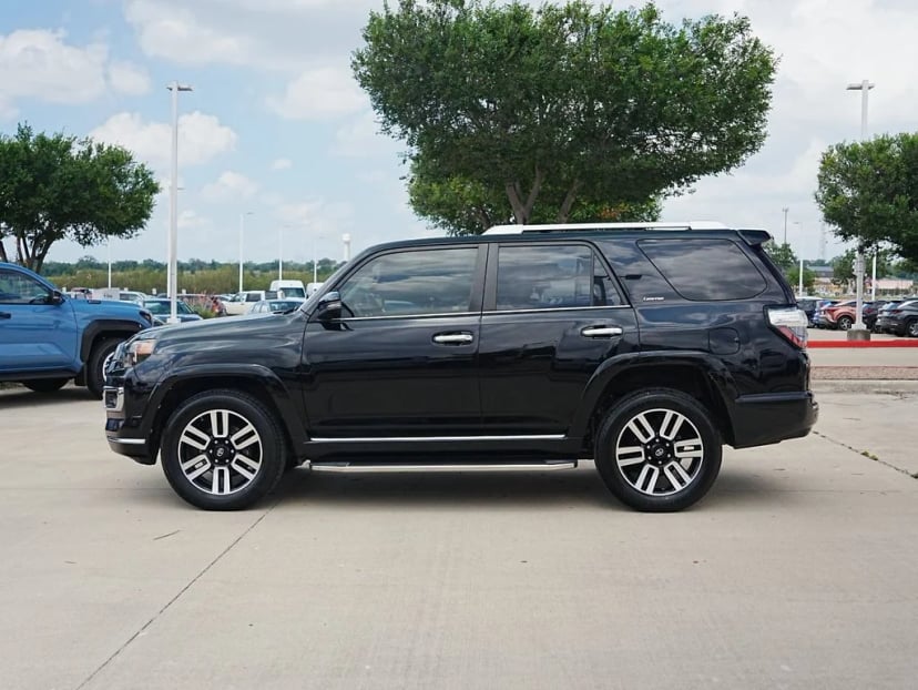 2018 Toyota 4Runner - Image 3