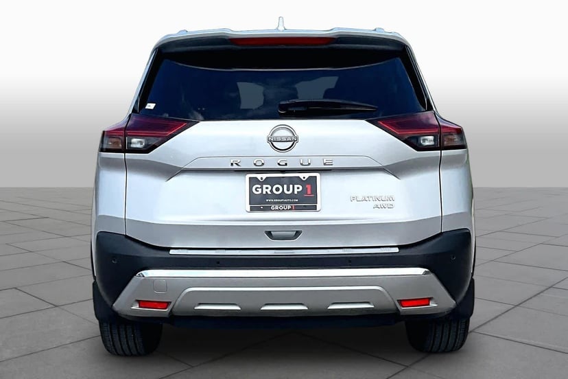 2023 Nissan Rogue - Image 5