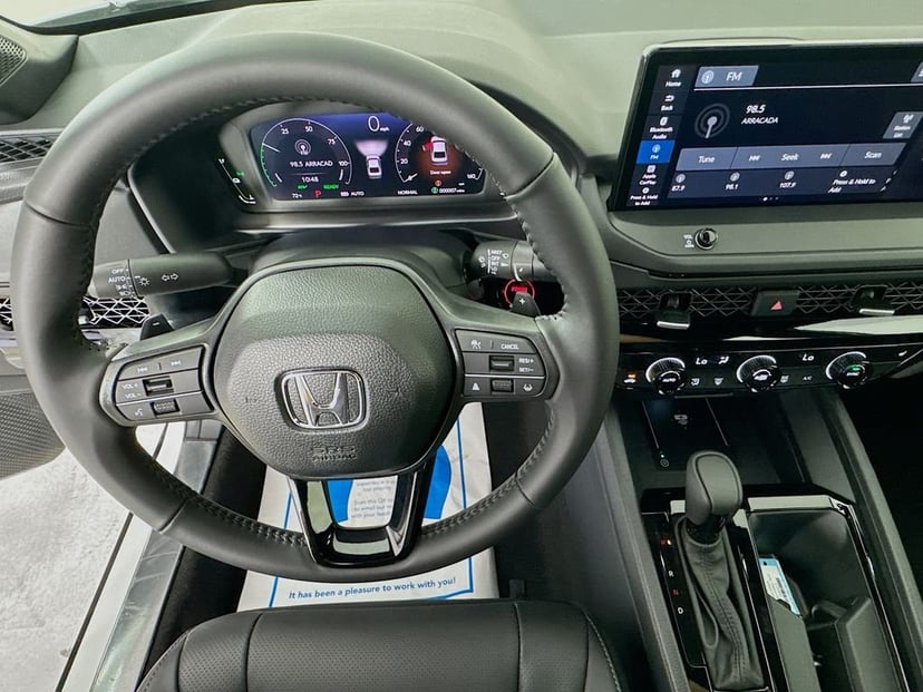 2026 Honda Accord Hybrid - Image 12