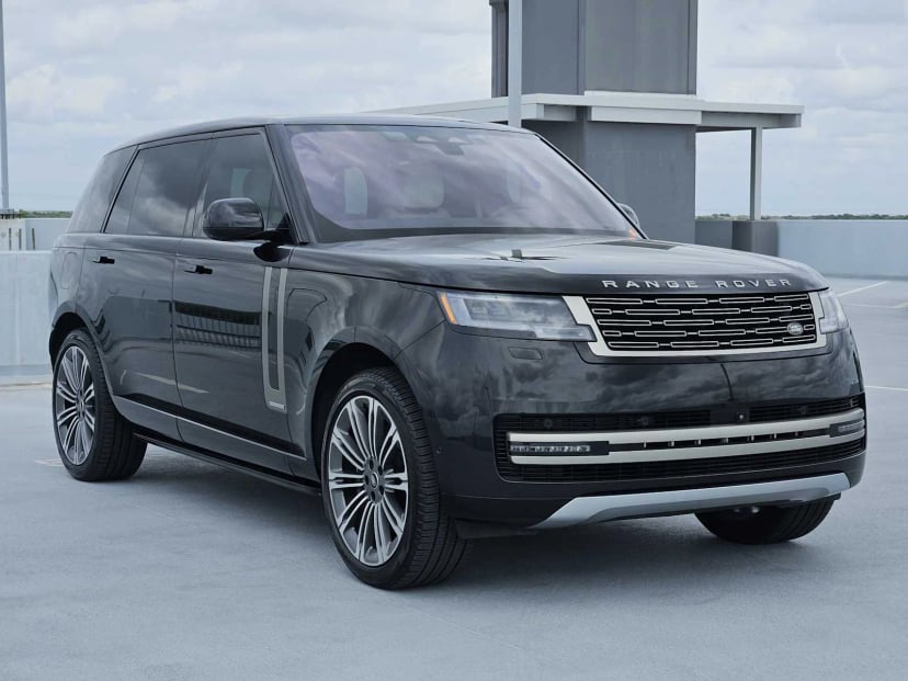 2023 Land Rover Range Rover - Image 3