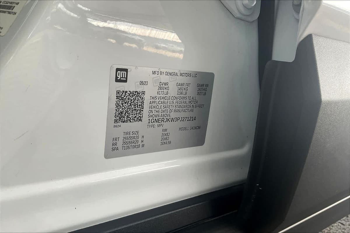 2023 Chevrolet Traverse - Image 34