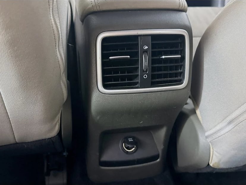 2017 Kia Sportage - Image 28