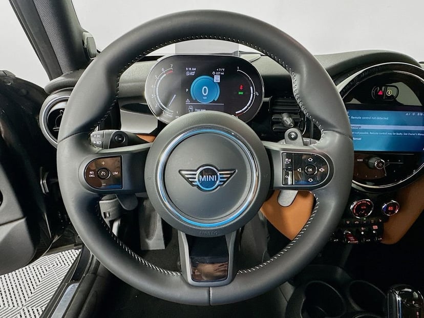 2023 MINI Cooper S - Image 11