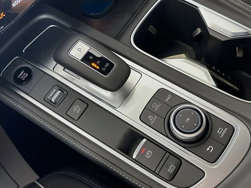 2027 INFINITI QX60 - Image 20