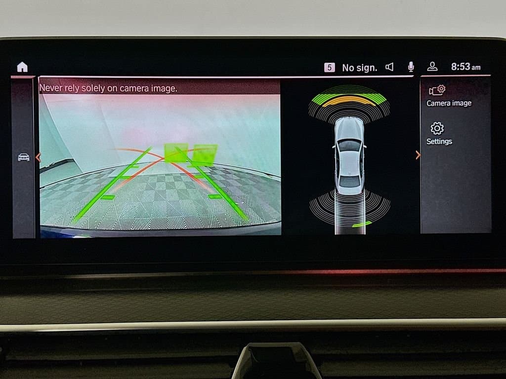 2023 BMW 5 Series - Image 14