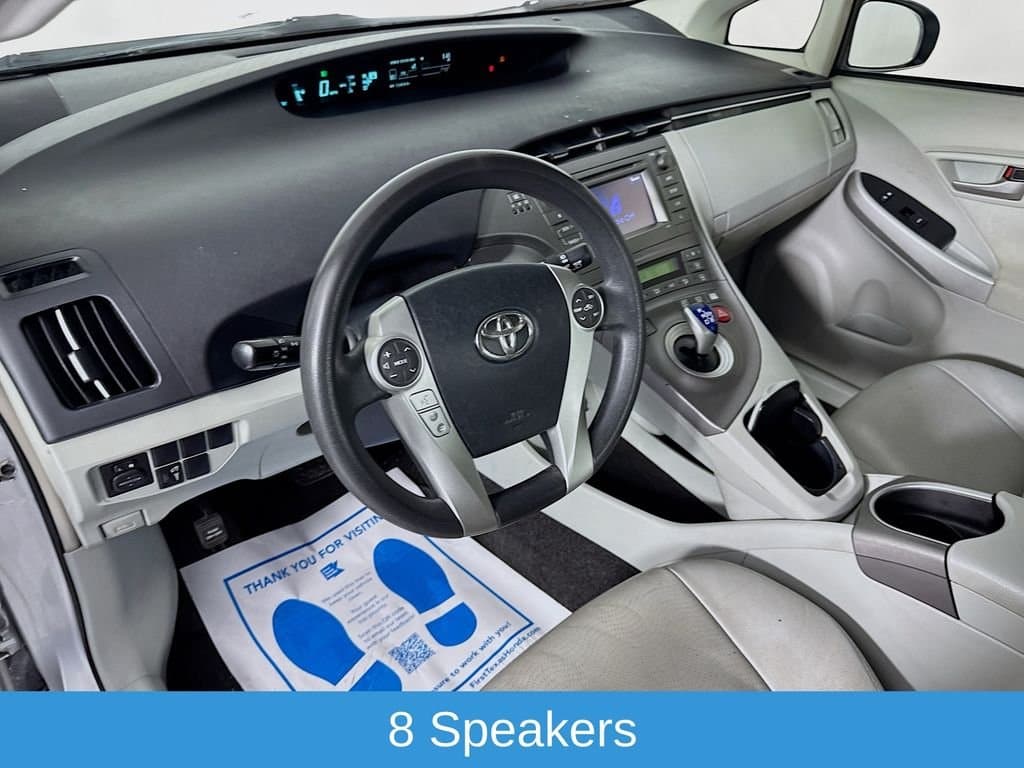 2014 TOYOTA Prius - Image 11