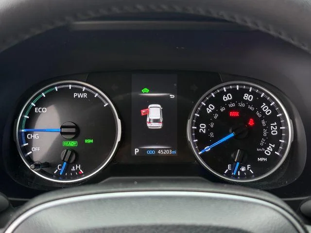 2022 Toyota RAV4 Hybrid - Image 46