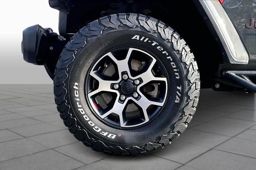 2020 Jeep Wrangler - Image 11