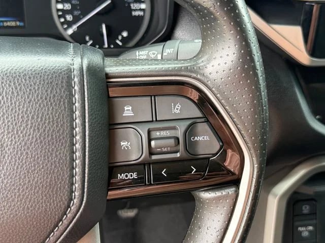 2022 Toyota Tundra - Image 15
