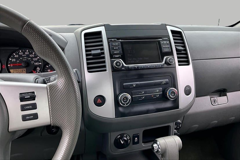 2017 Nissan Frontier - Image 7