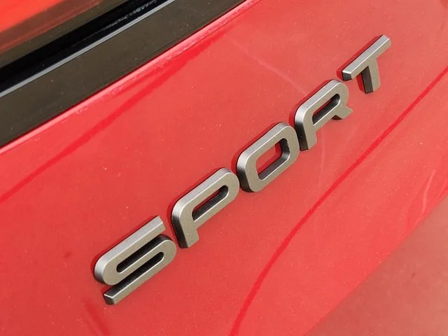 2025 Land Rover Range Rover Sport - Image 12