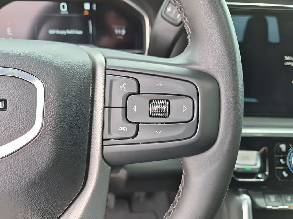 2024 GMC Sierra 2500HD - Image 36