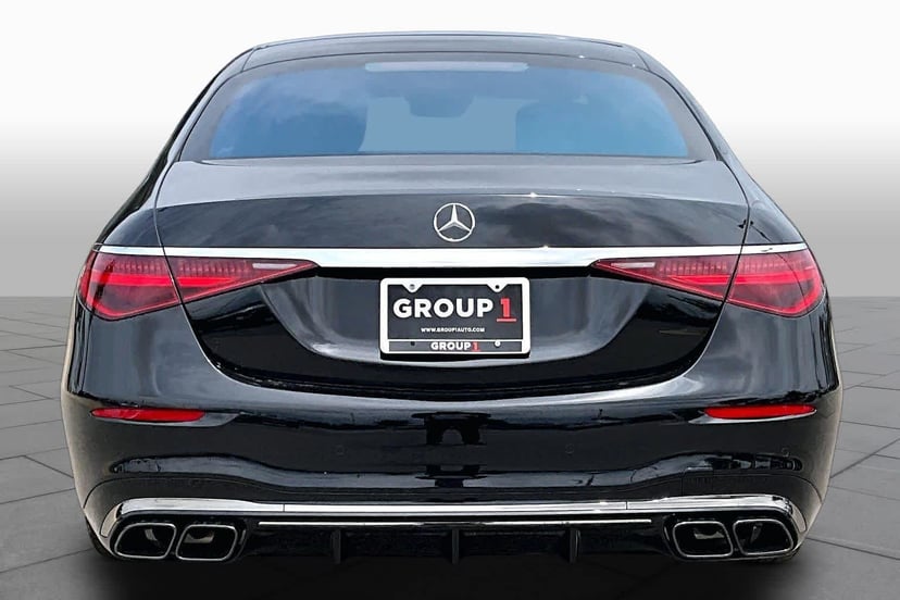 2025 Mercedes-Benz AMG® S 63 E - Image 3