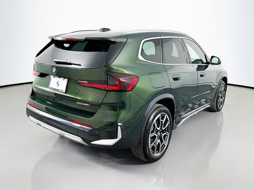 2025 BMW X1 - Image 5