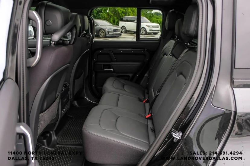 2026 Land Rover Defender 110 - Image 45