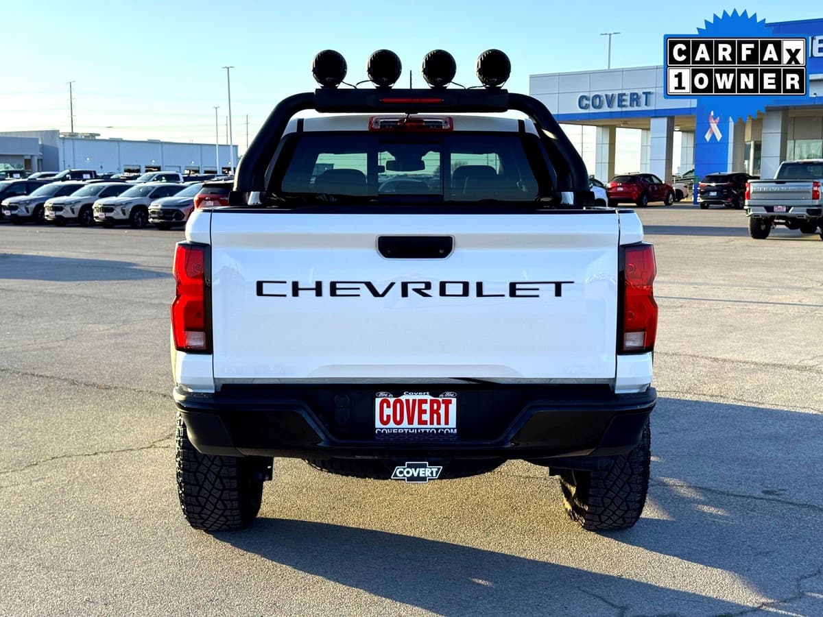 2024 Chevrolet Colorado - Image 7
