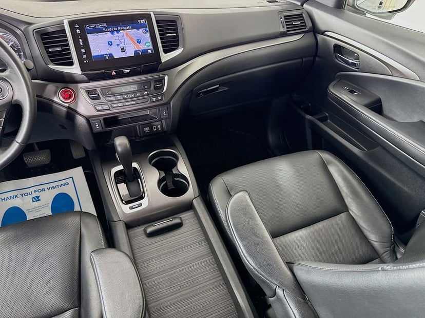 2018 Honda Ridgeline - Image 29