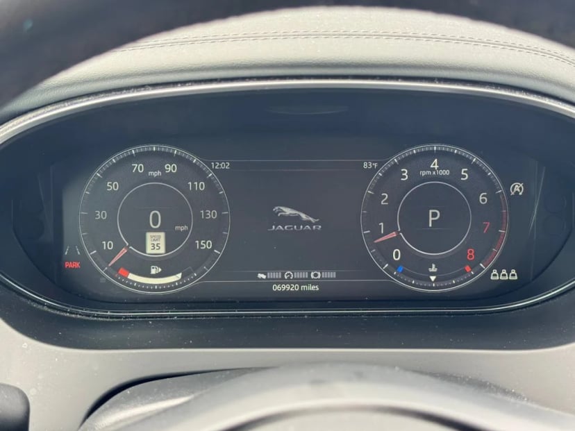 2020 Jaguar E-PACE - Image 26