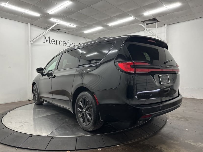 2021 Chrysler Pacifica - Image 5