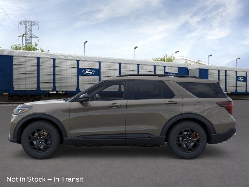 2026 Ford Explorer - Image 16
