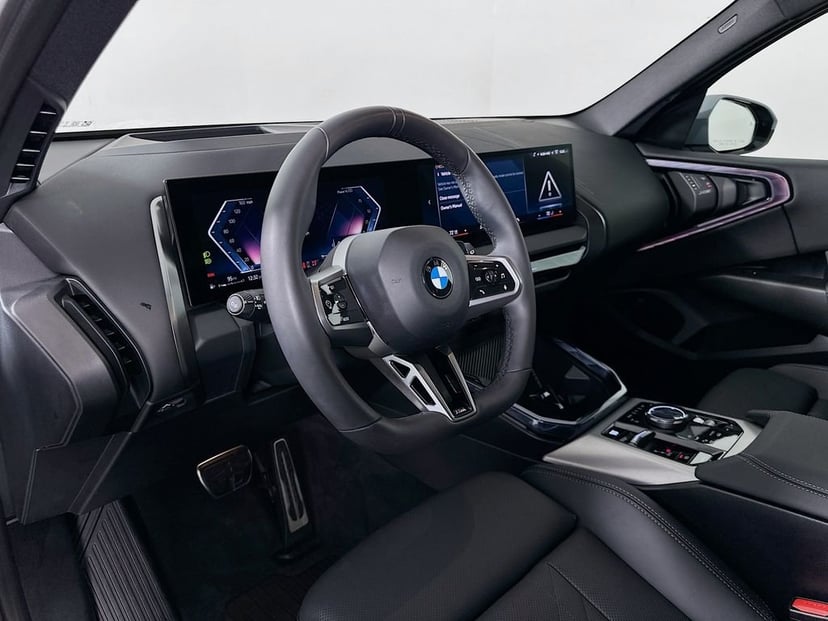 2025 BMW X3 - Image 9