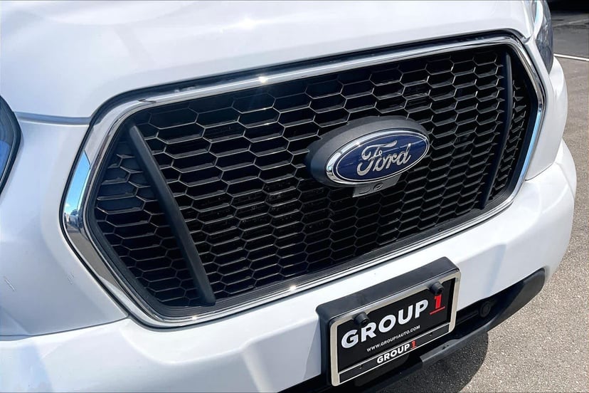 2023 Ford Transit Passenger Wagon - Image 29