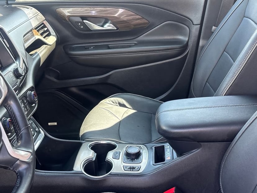 2021 GMC Terrain - Image 9