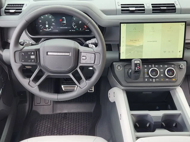 2026 Land Rover Defender 130 - Image 26