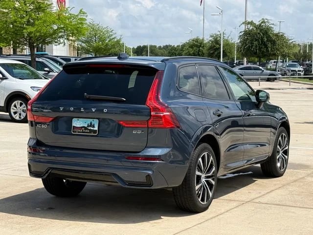 2024 Volvo XC60 - Image 4